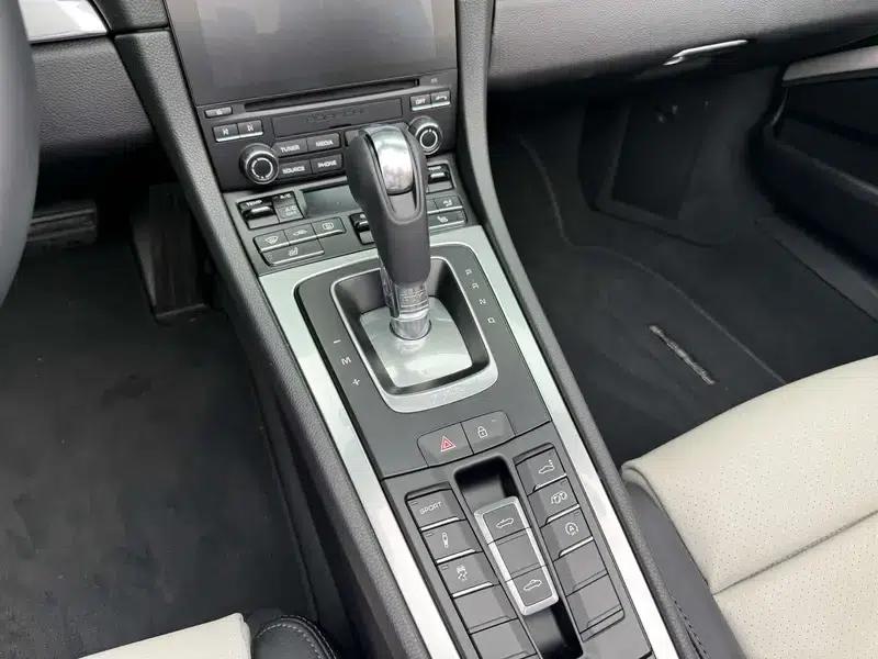 2023 Porsche 718 Boxster 2.0T — миниатюра 15