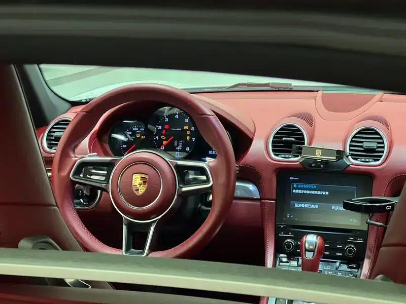 Porsche 718 Cayman 2016 2.0T — миниатюра 14