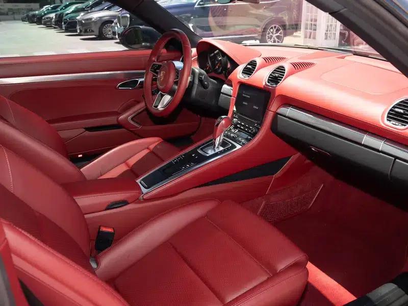 Porsche 718 Cayman 2020 2.0T — миниатюра 8