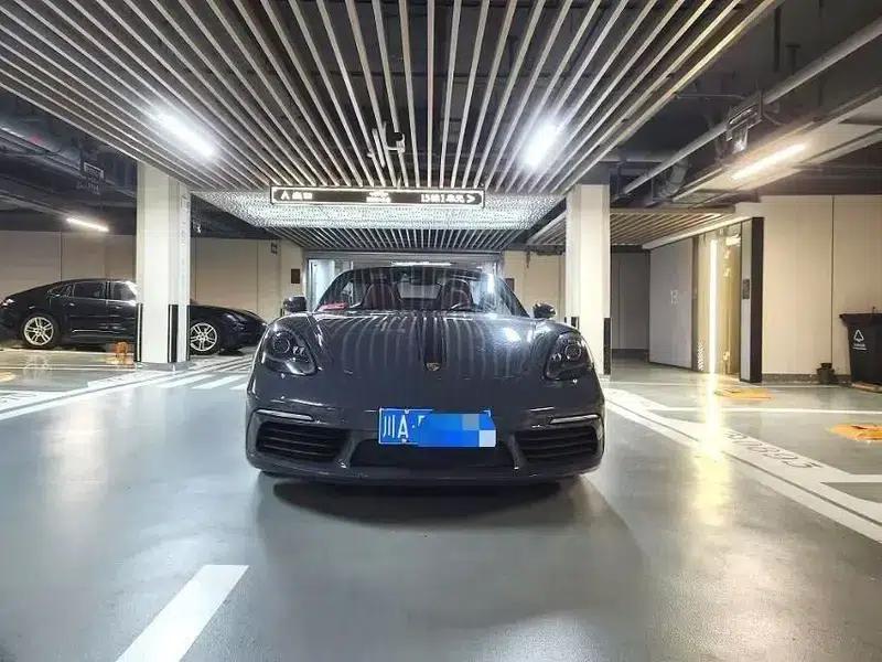2023 Porsche 718 Boxster 2.0T — миниатюра 2