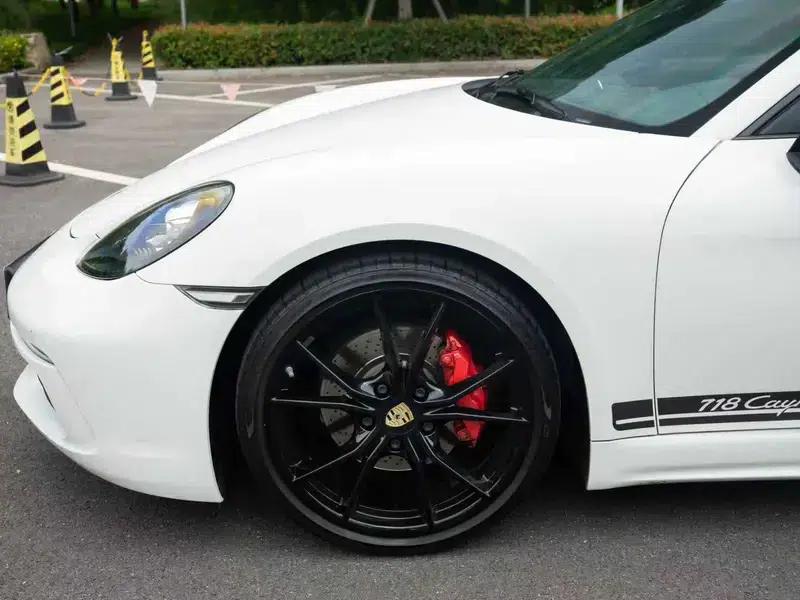 Porsche 718 Cayman 2020 2.0T — миниатюра 11