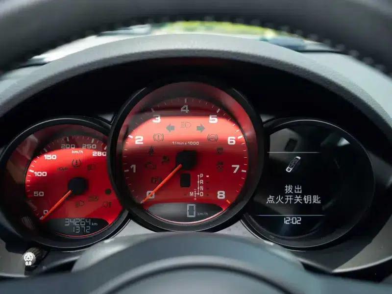 Porsche 718 Cayman 2020 2.0T — миниатюра 13