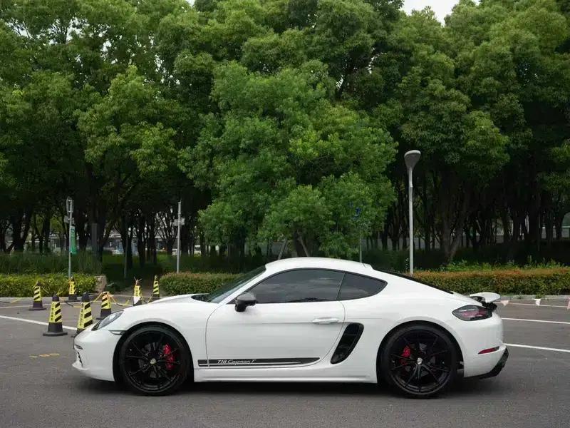 Porsche 718 Cayman 2020 2.0T — миниатюра 3