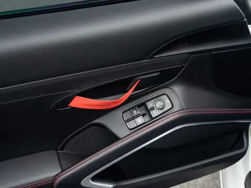 Porsche 718 Cayman 2020 2.0T — миниатюра 8