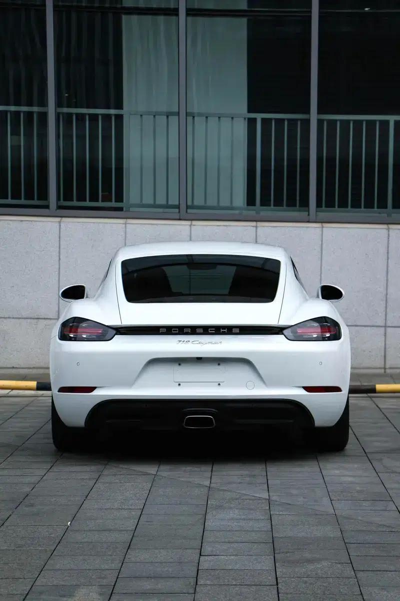 Porsche 718 Cayman 2018 2.0T — миниатюра 5