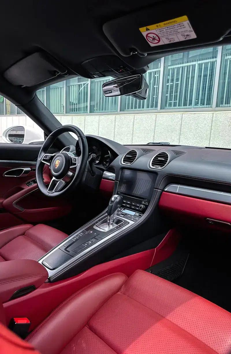 Porsche 718 Cayman 2018 2.0T — миниатюра 6