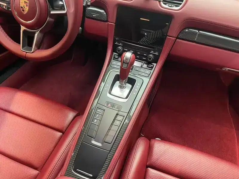 Porsche 718 Cayman 2018 2.0T — миниатюра 10