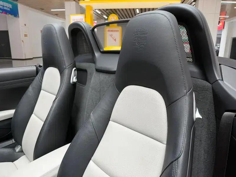 2018 Porsche 718 Boxster 2.0T — миниатюра 20
