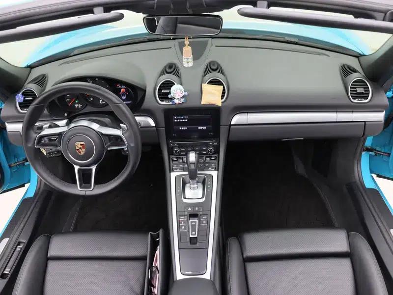 2016 Porsche 718 Boxster 2.0T — миниатюра 21