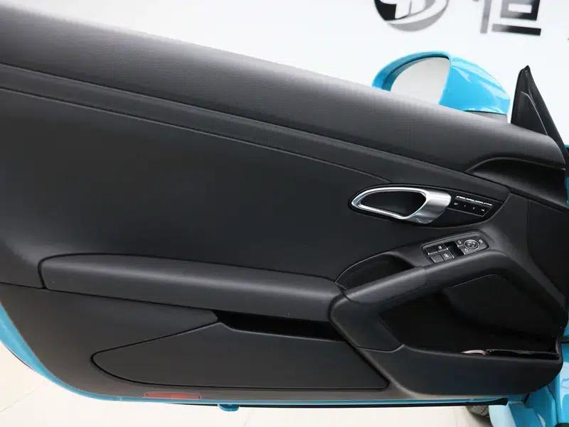 2016 Porsche 718 Boxster 2.0T — миниатюра 26