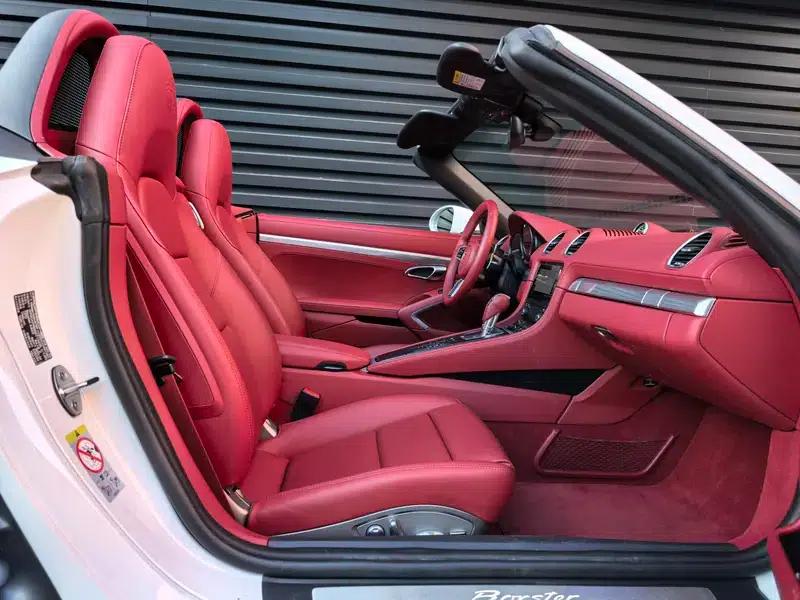 2023 Porsche 718 Boxster Style Edition 2.0T — миниатюра 21