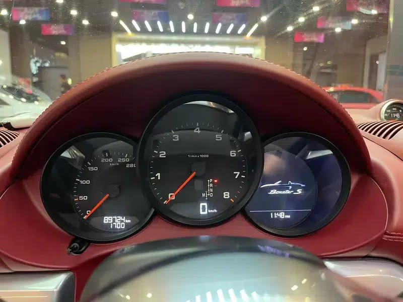 2016 Porsche 718 Boxster 2.0T — миниатюра 11