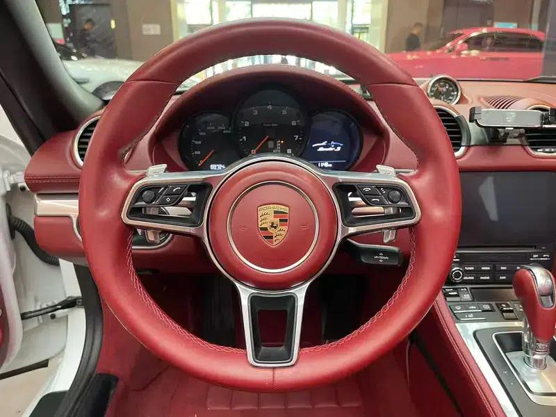 2016 Porsche 718 Boxster 2.0T — миниатюра 12