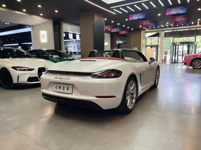 2016 Porsche 718 Boxster 2.0T — миниатюра 7