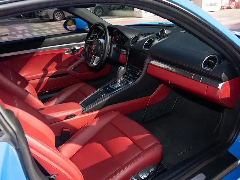 Porsche 718 Cayman 2023 2.0T — миниатюра 11