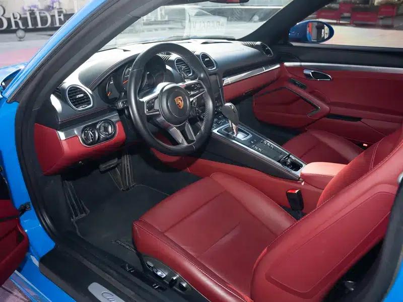 Porsche 718 Cayman 2023 2.0T — миниатюра 18