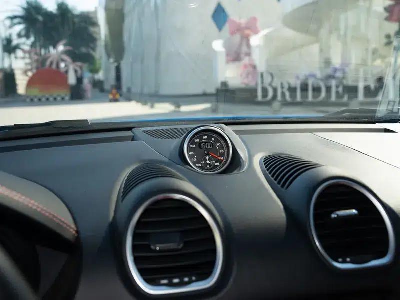 Porsche 718 Cayman 2023 2.0T — миниатюра 9
