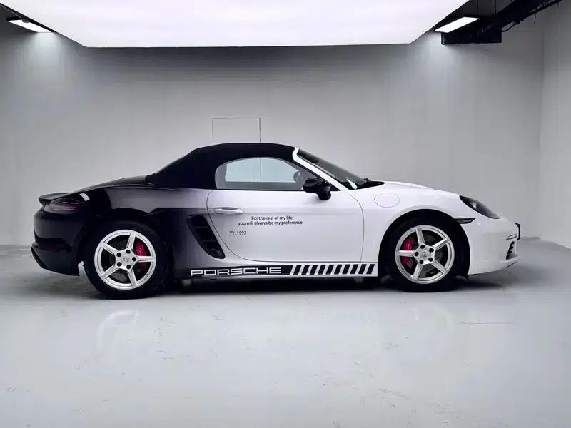 2018 Porsche 718 Boxster 2.0T — миниатюра 8