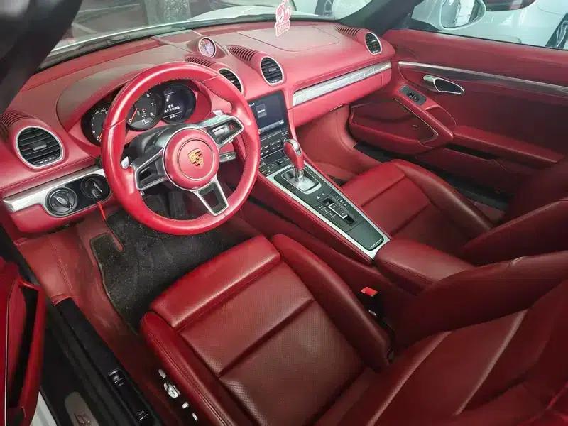 2018 Porsche 718 Boxster 2.0T — миниатюра 13