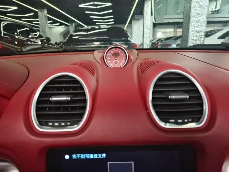 2018 Porsche 718 Boxster 2.0T — миниатюра 7