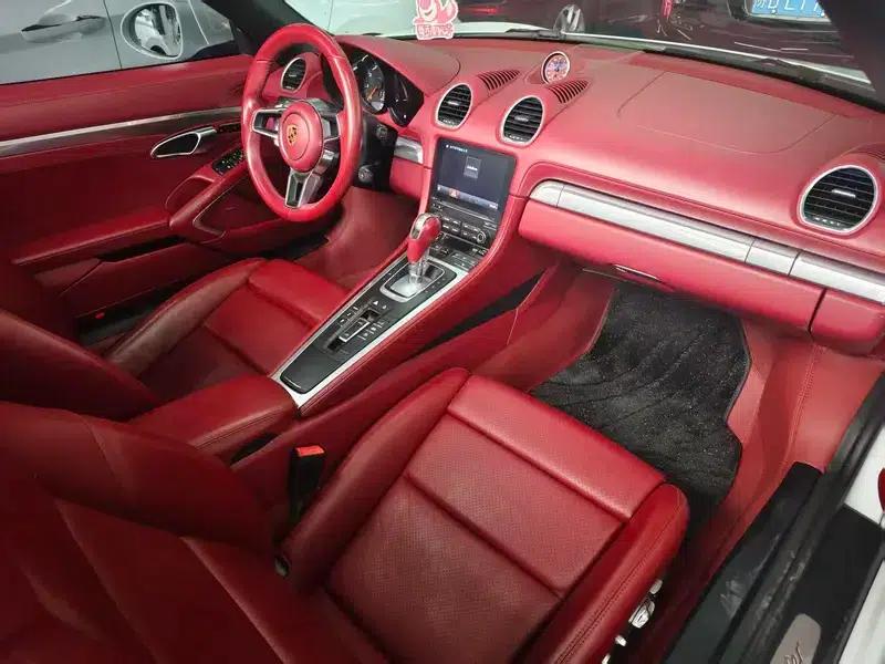 2018 Porsche 718 Boxster 2.0T — миниатюра 9