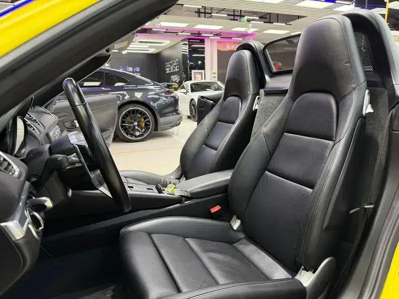 2018 Porsche 718 Boxster 2.0T — миниатюра 13