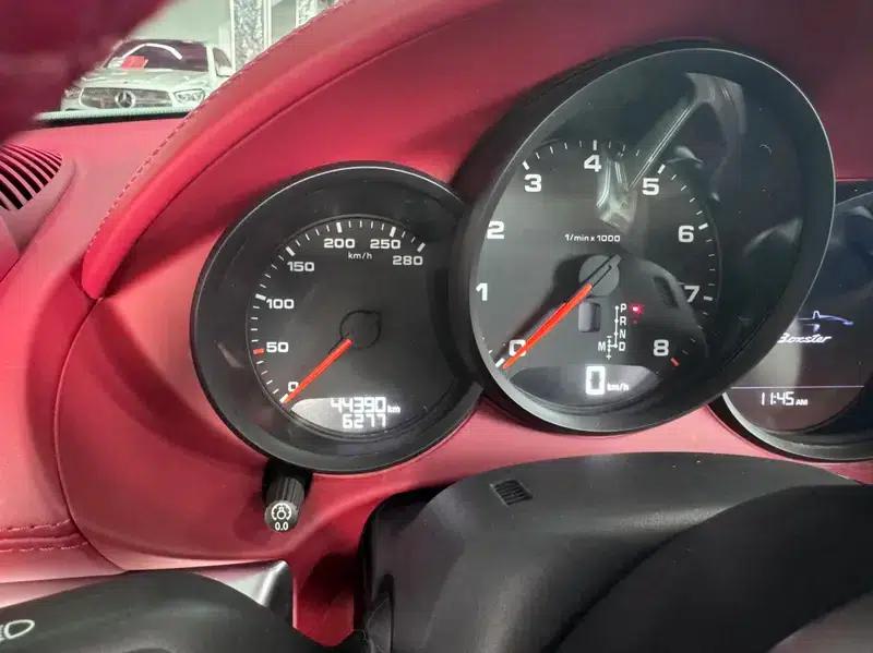 2020 Porsche 718 Boxster 2.0T — миниатюра 14