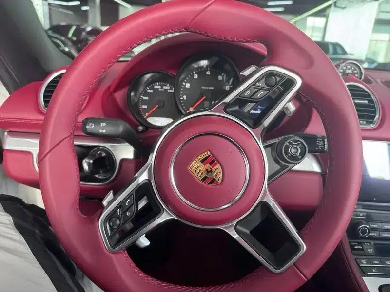 2020 Porsche 718 Boxster 2.0T — миниатюра 15