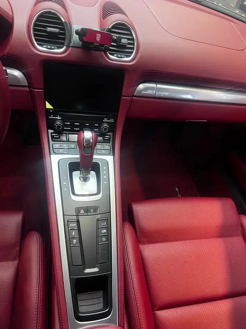 Porsche 718 Cayman 2018 2.0T — миниатюра 12