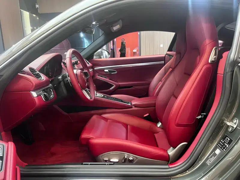 Porsche 718 Cayman 2018 2.0T — миниатюра 13
