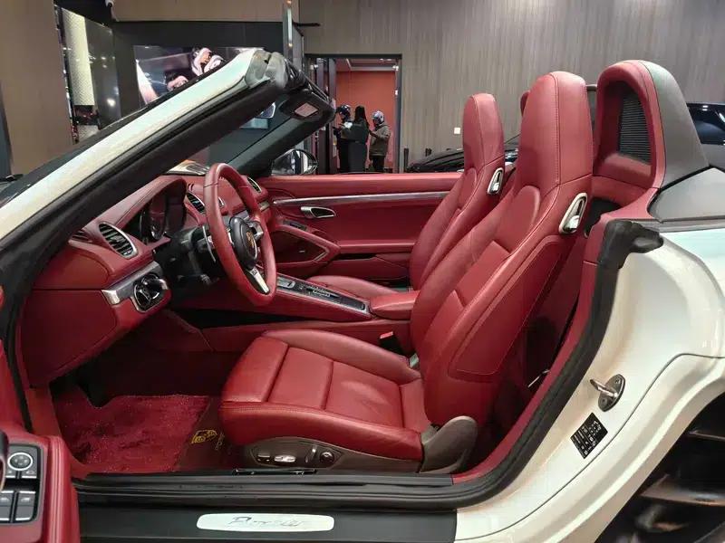 2020 Porsche 718 Boxster 2.0T — миниатюра 15