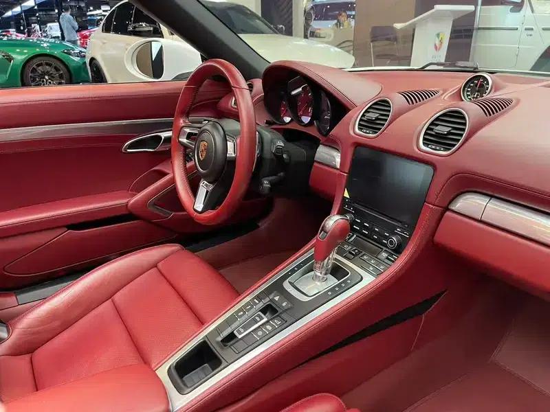 2018 Porsche 718 Boxster 2.0T — миниатюра 11