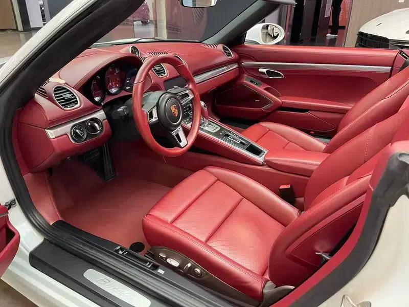 2018 Porsche 718 Boxster 2.0T — миниатюра 14