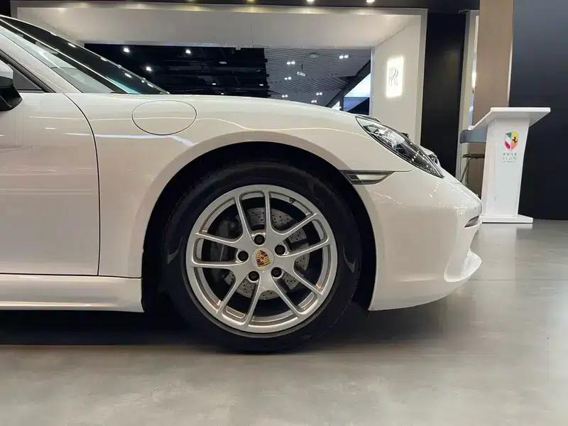 2018 Porsche 718 Boxster 2.0T — миниатюра 4
