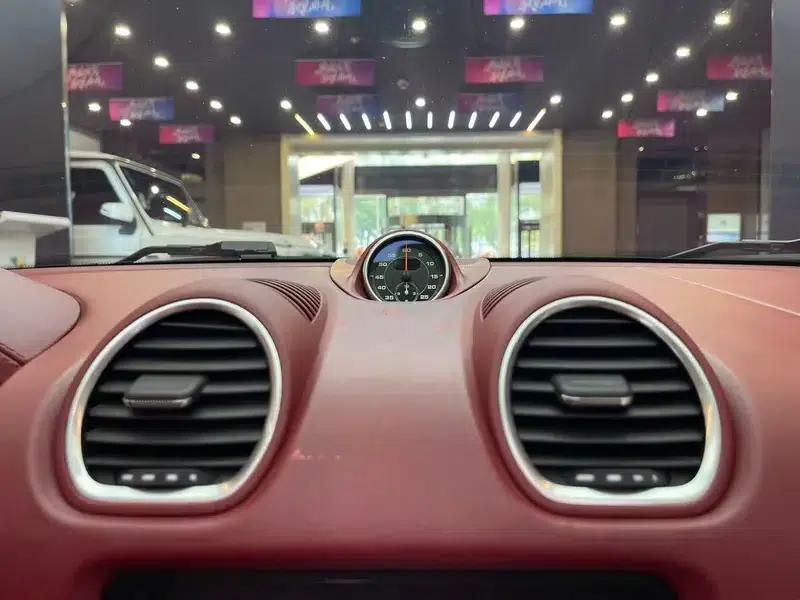 2018 Porsche 718 Boxster 2.0T — миниатюра 7