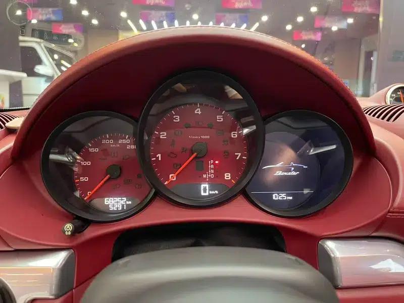 2018 Porsche 718 Boxster 2.0T — миниатюра 9