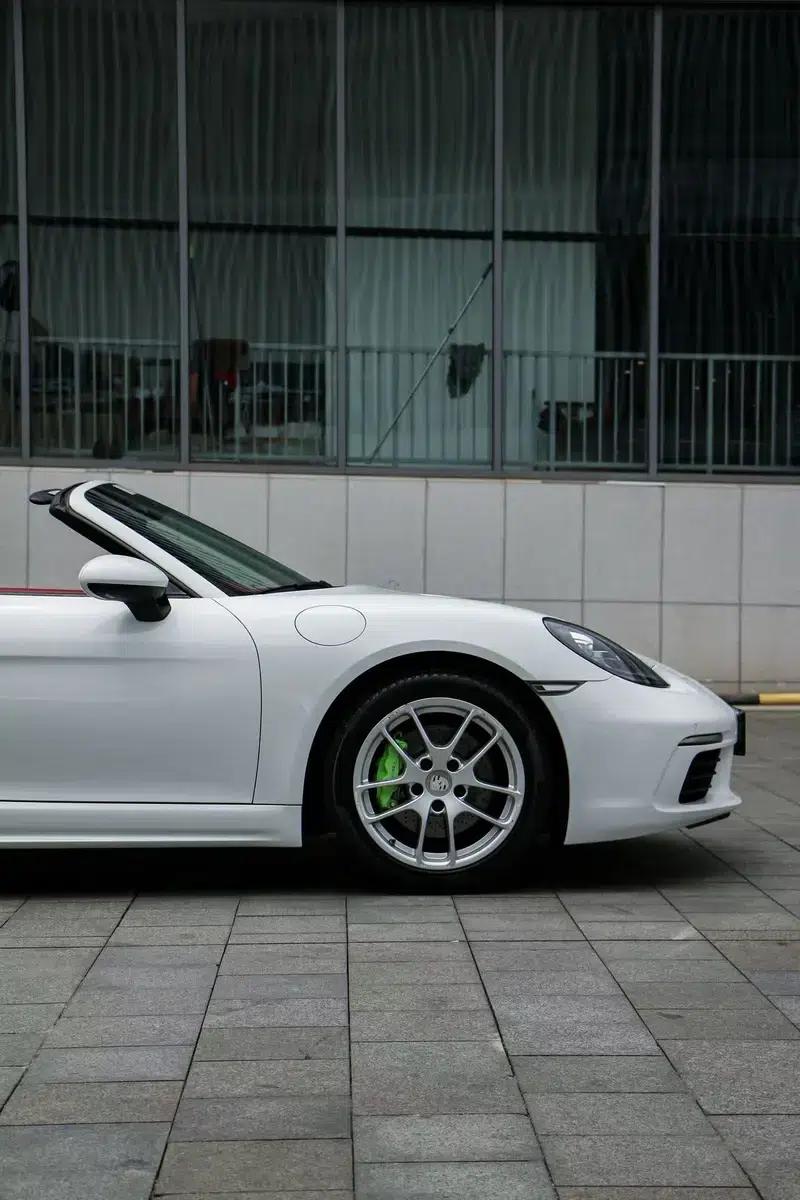 2016 Porsche 718 Boxster 2.0T — миниатюра 6