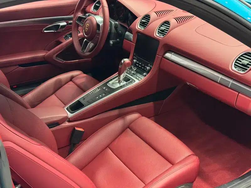 Porsche 718 Cayman 2018 2.0T — миниатюра 24