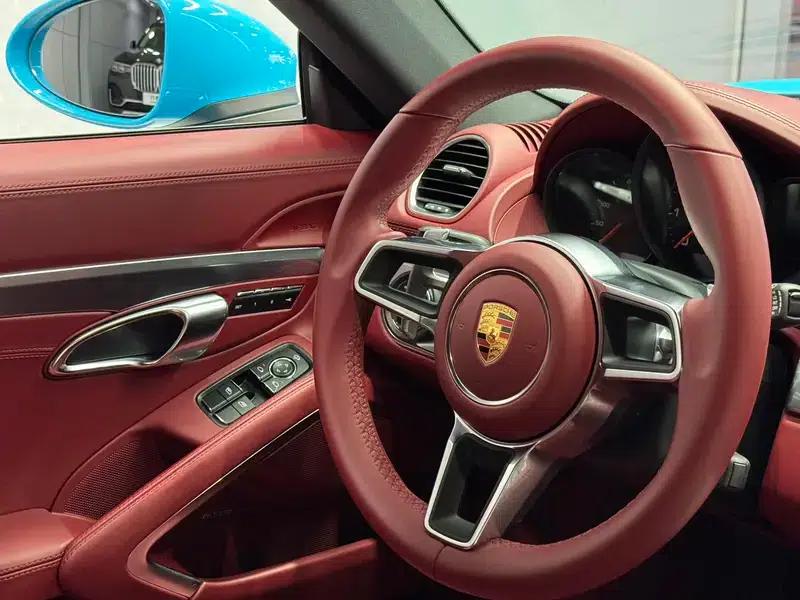 Porsche 718 Cayman 2018 2.0T — миниатюра 33