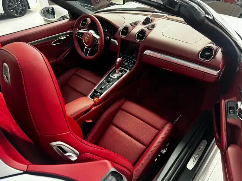 2020 Porsche 718 Boxster 2.0T — миниатюра 8