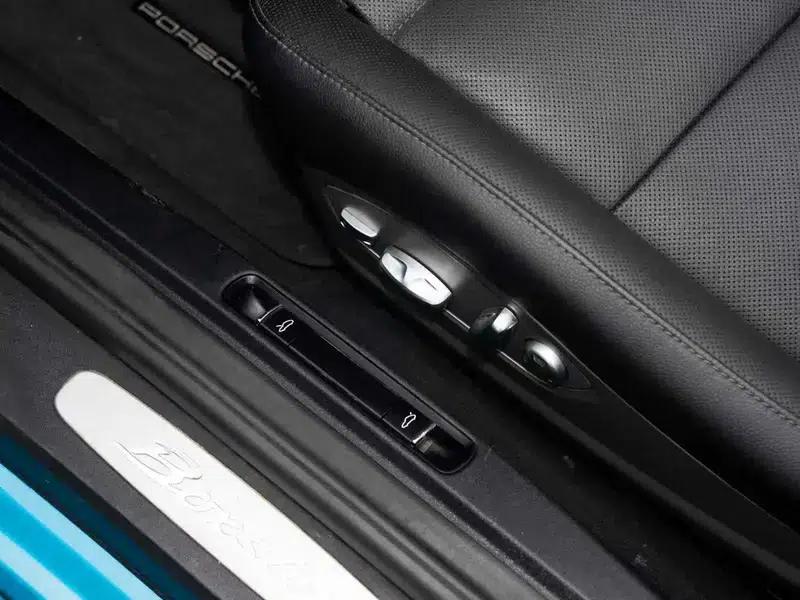 2018 Porsche 718 Boxster 2.0T — миниатюра 7