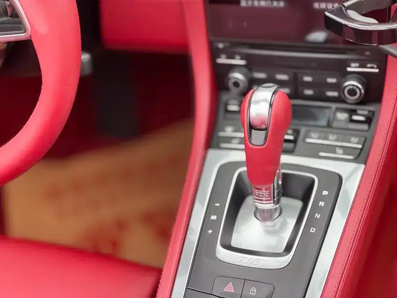 2020 Porsche 718 Boxster 2.0T — миниатюра 14