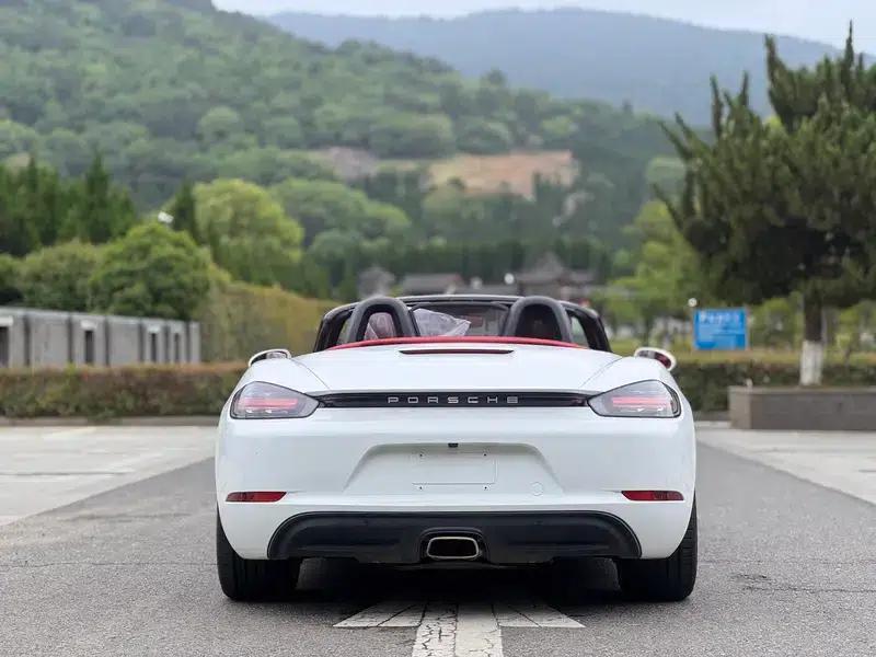 2020 Porsche 718 Boxster 2.0T — миниатюра 3