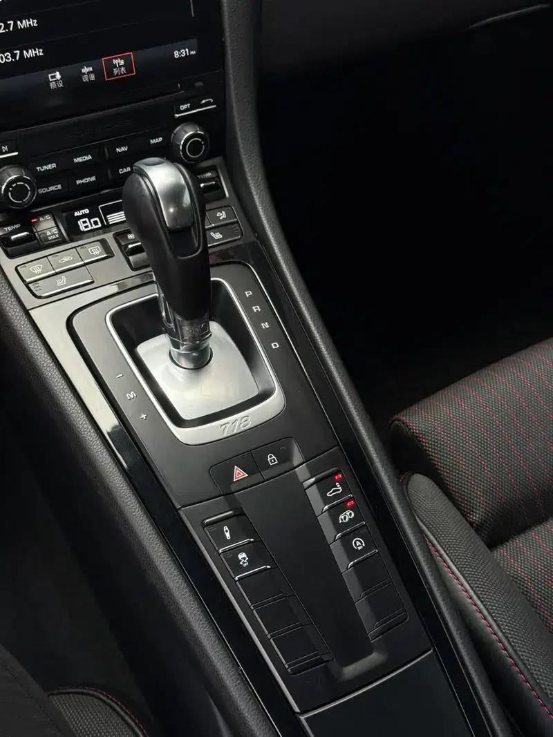 Porsche 718 2019 Cayman T — миниатюра 19