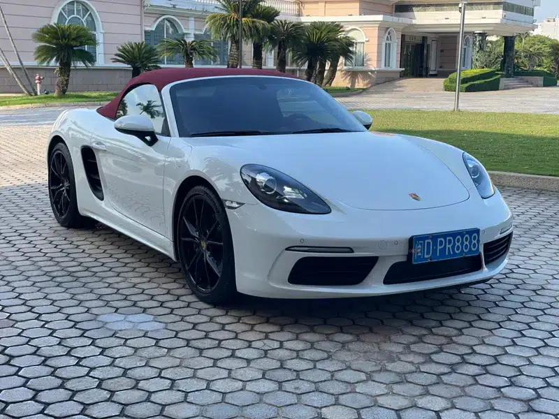 2022 Porsche 718 Boxster 2.0T — миниатюра 3