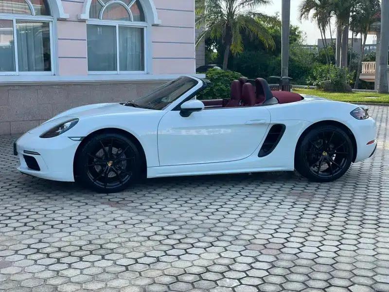 2022 Porsche 718 Boxster 2.0T — миниатюра 4
