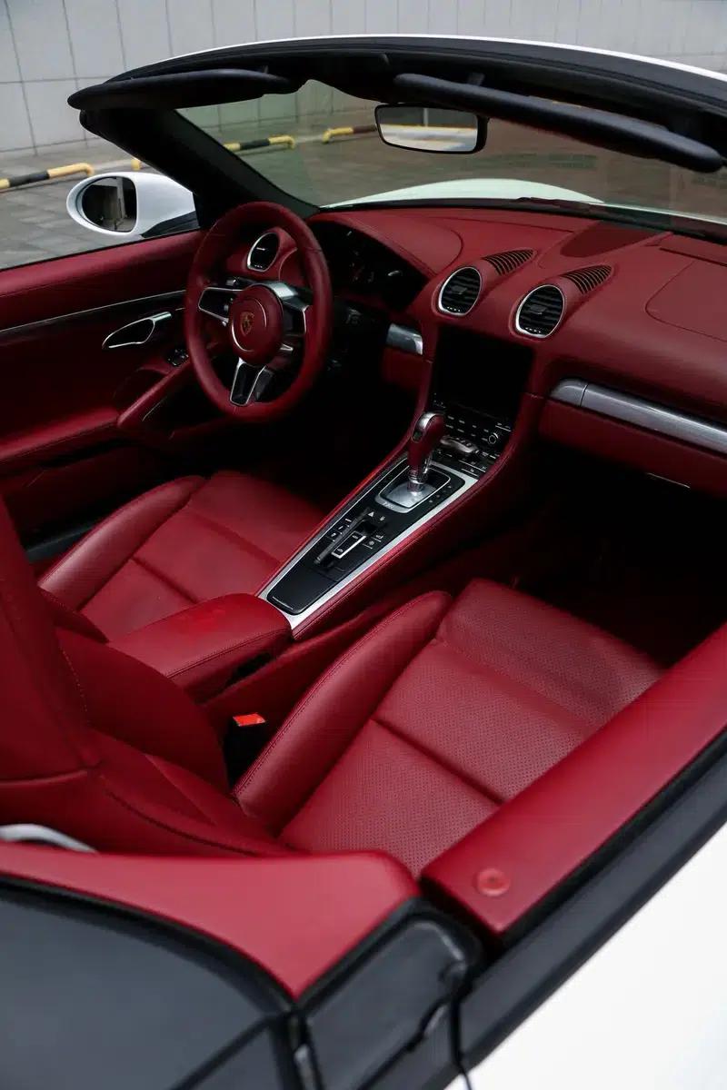 2016 Porsche 718 Boxster 2.0T — миниатюра 8