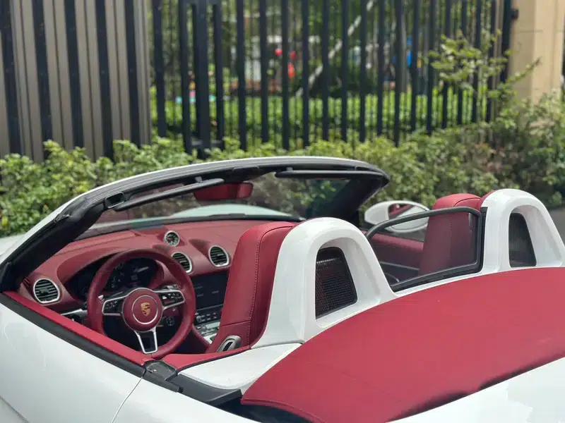2023 Porsche 718 Boxster 2.0T — миниатюра 5