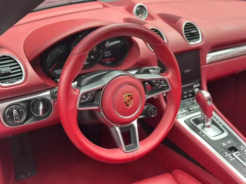 2023 Porsche 718 Boxster 2.0T — миниатюра 7
