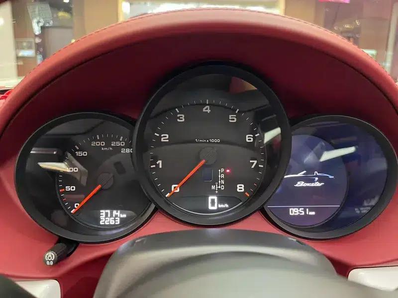 2023 Porsche 718 Boxster 2.0T — миниатюра 12